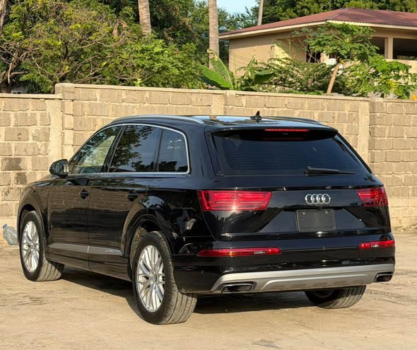 AUDI Q7 🔥