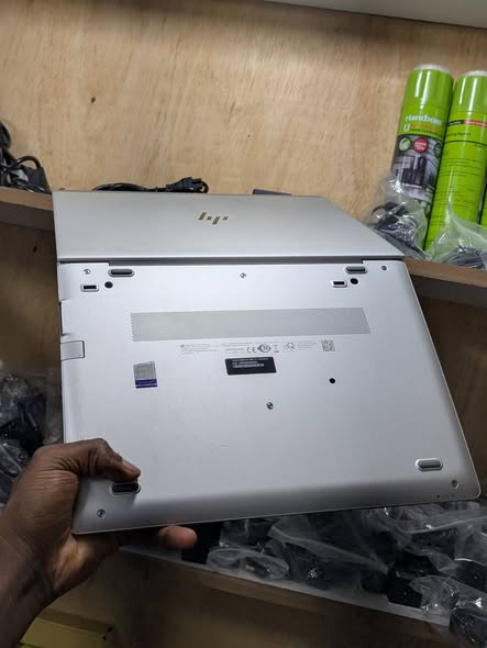 HP EliteBook 830 g5