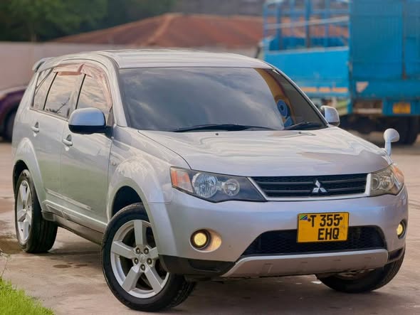 🔥MITSUBISHI OUTLANDER