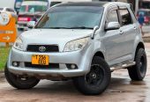 TOYOTA RUSH