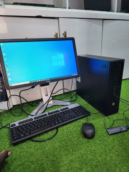 Desktop Full. RAM4, HDD 500GB
