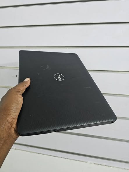 Dell Vostro 3400