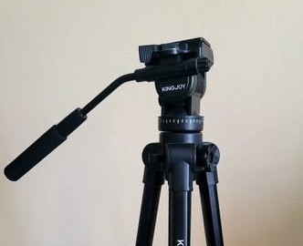 Weifang WF – 717 Fluid Head Tripod Stand