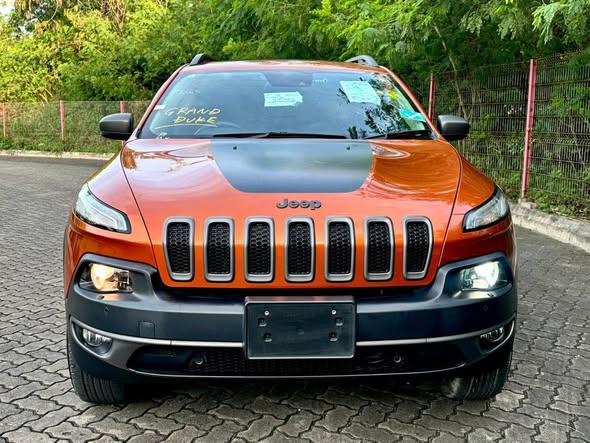 2016 JEEP CHEROKEE MANGO TANGO 🔥