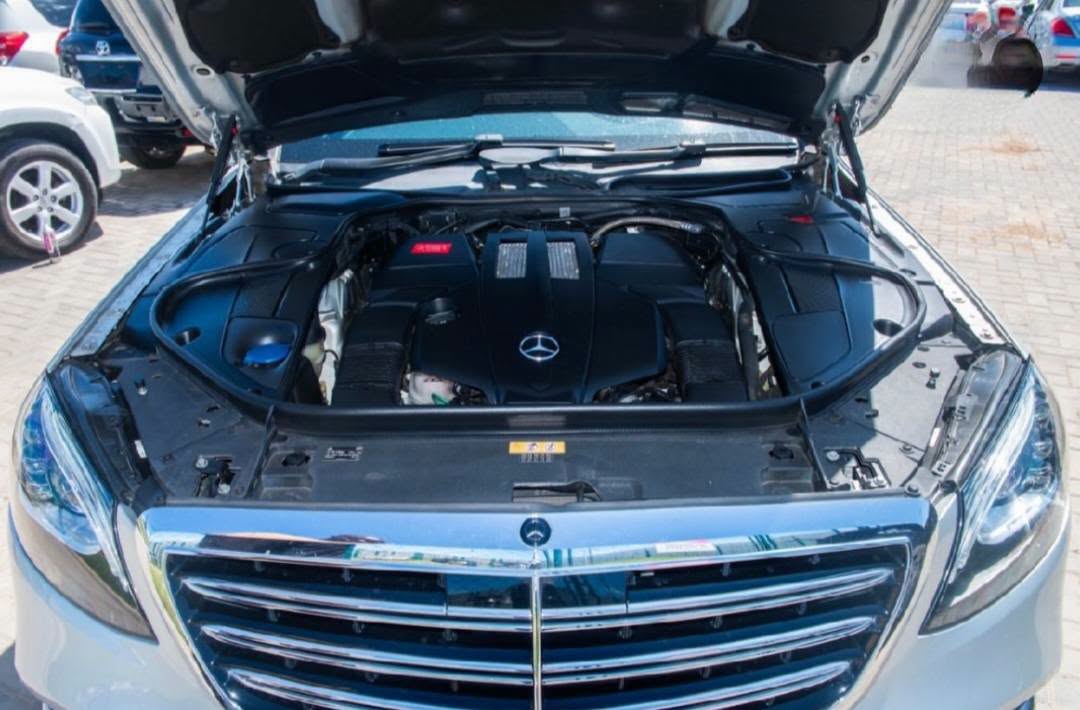 MERCEDES BENZ S400