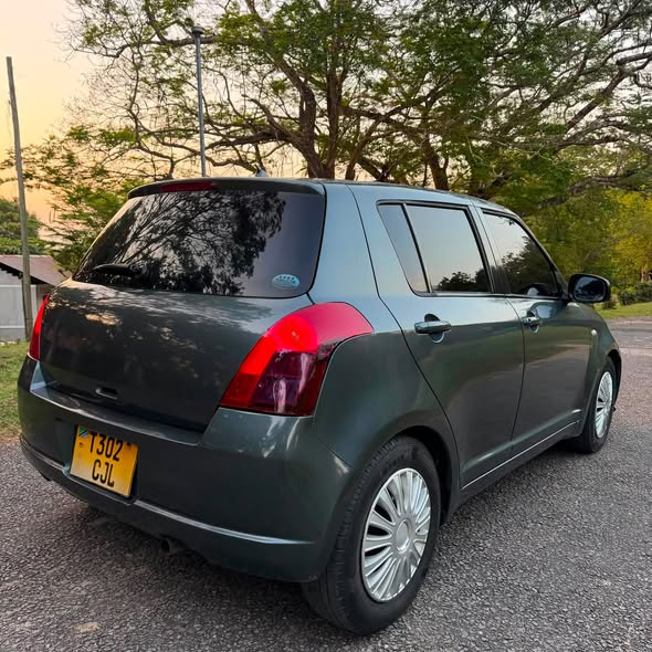SUZUKI SWIFT🚘