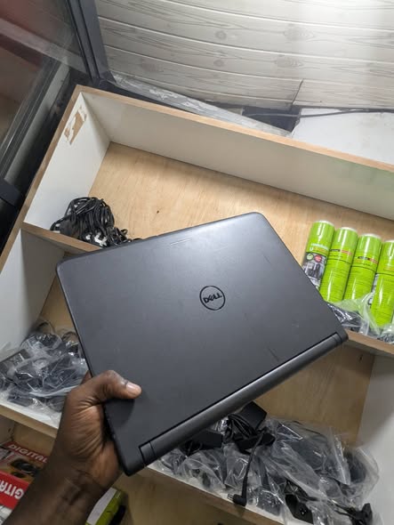 DELL LATITUDE 3340