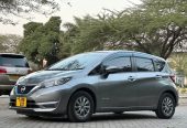 NISSAN NOTE e-POWER 2017