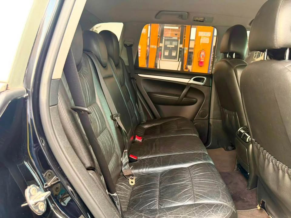 PORSCHE CAYENNE VR6