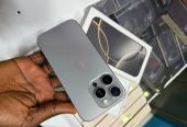 iPhone 16 Pro