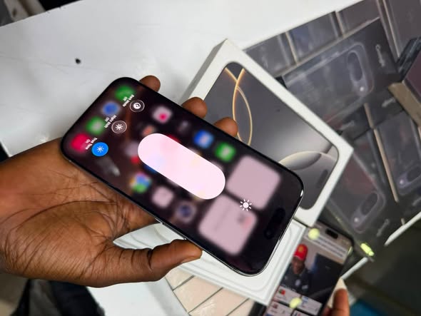 iPhone 16 Pro