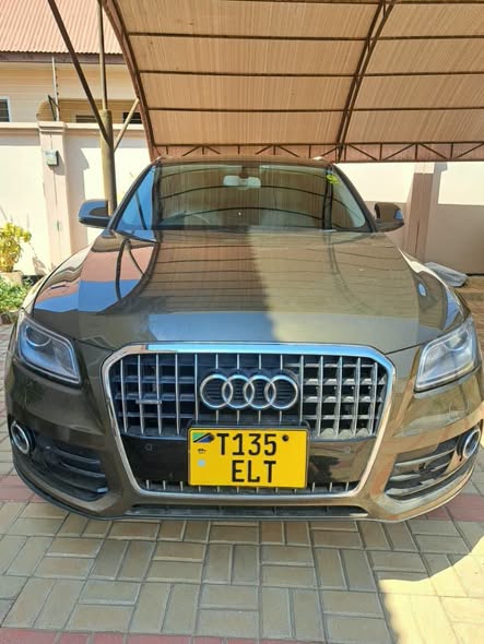 AUDI Q5. year: 2014