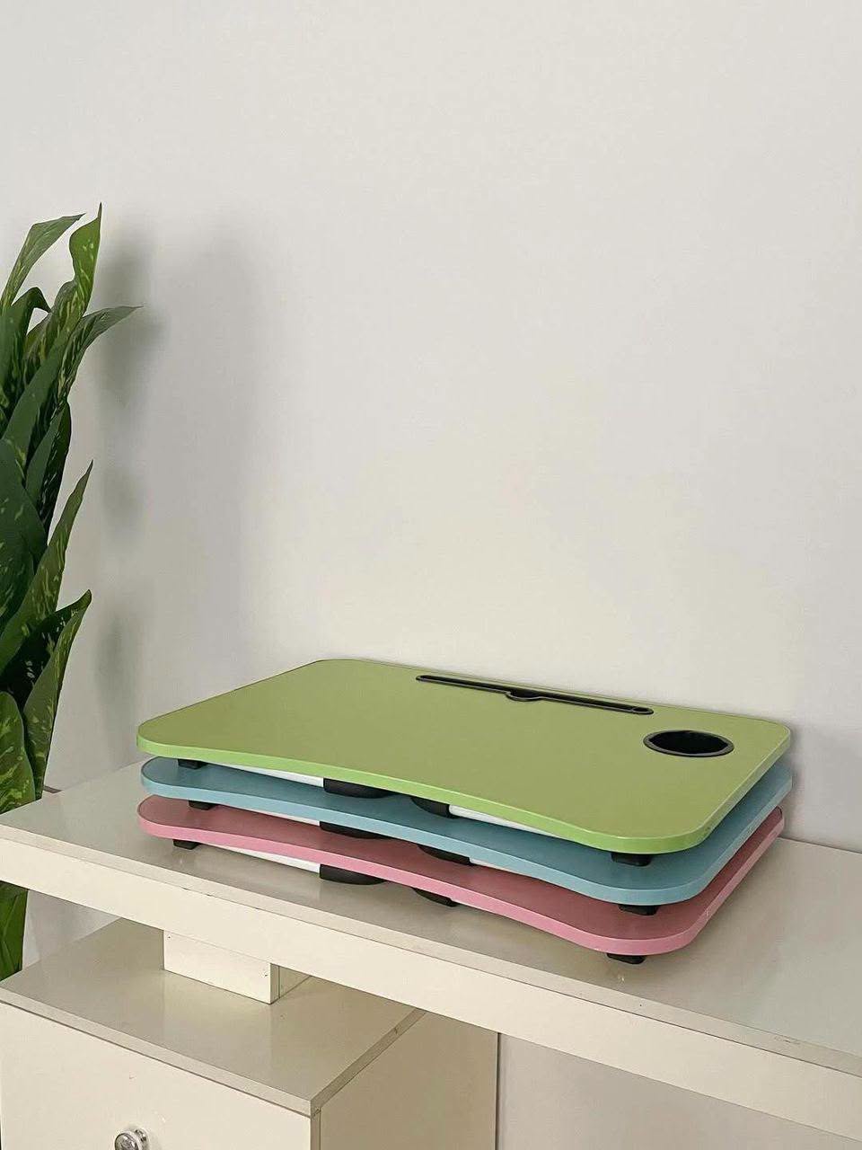 FOLDABLE LAPTOP TABLE