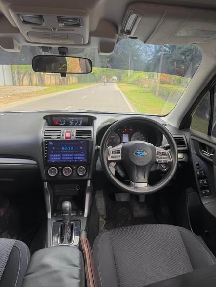 SUBARU FORESTER 2014