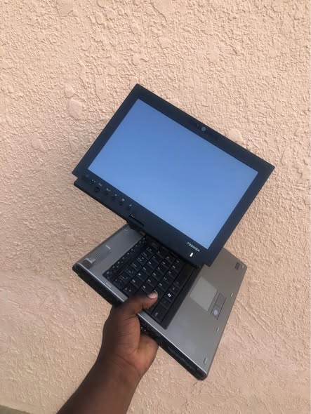 Toshiba Core i5