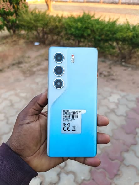 TECNO CAMON 40 PRO