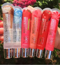 Lip Gloss Amazing Available