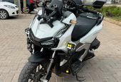 Honda adv 160 ABS 2025