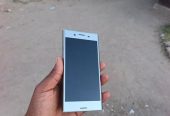 SONY XPERIA XZ