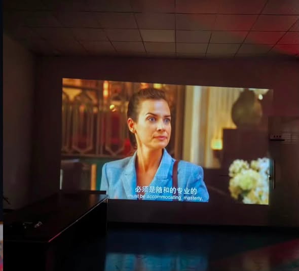 A10 4K PROJECTOR