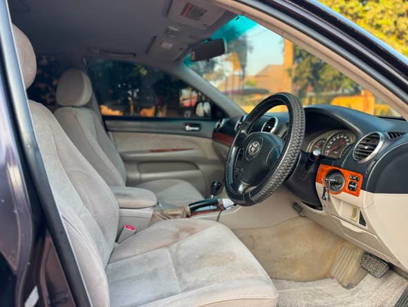 TOYOTA VEROSSA