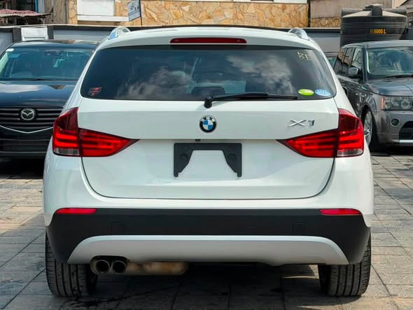 BMW X1 TWIN TURBO 2012