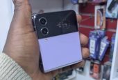 SAMSUNG Z FLIP 4