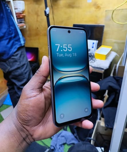 TECNO SPARK 40