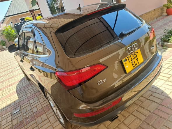 AUDI Q5. year: 2014