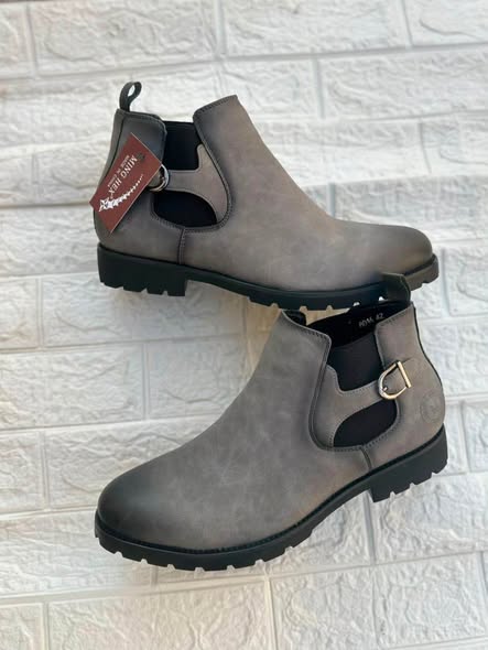 TRAVOTA ORIGINAL SHOES