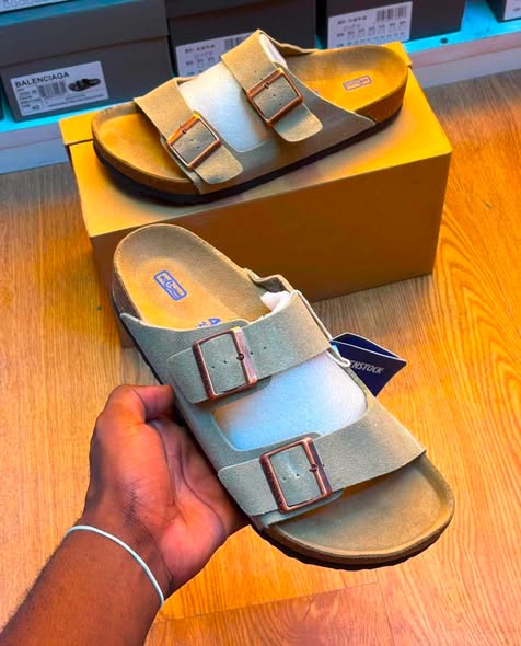Men’s Attractive Sandals