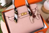 Ladies’ Elegant Bags