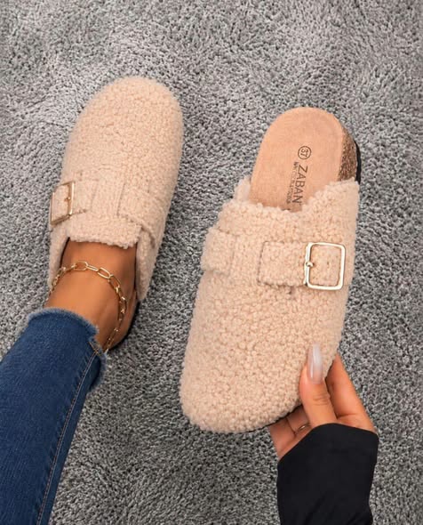 Ladies’ Simple Footwear