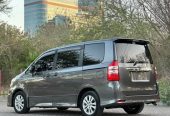 TOYOTA NOAH NEW MODEL