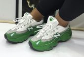 New Balance Chunky Sneakers