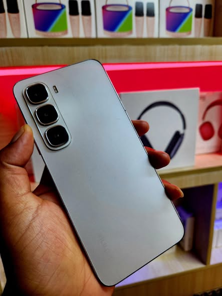 Infinix Hot 60i